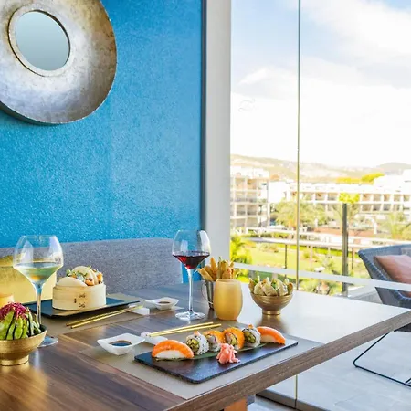 아파트호텔 Zafiro Palace Palmanova