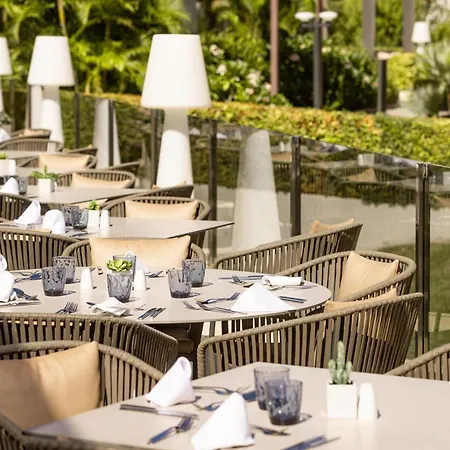 Zafiro Palace 아파트호텔 5*